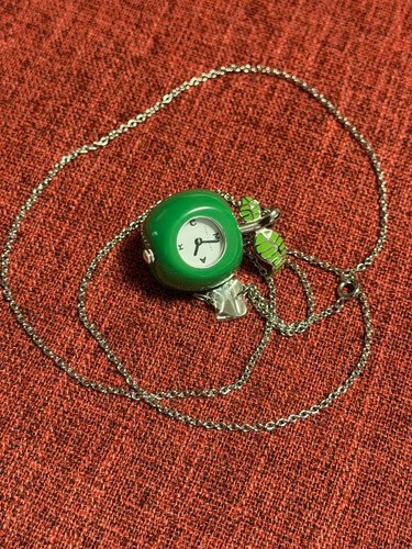 Orologio con ciondolo - , apple